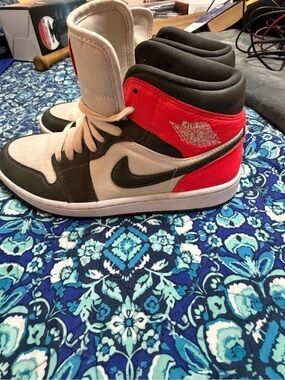 Nike Air Jordan High-Top Sneakers in Black, Red, Cream